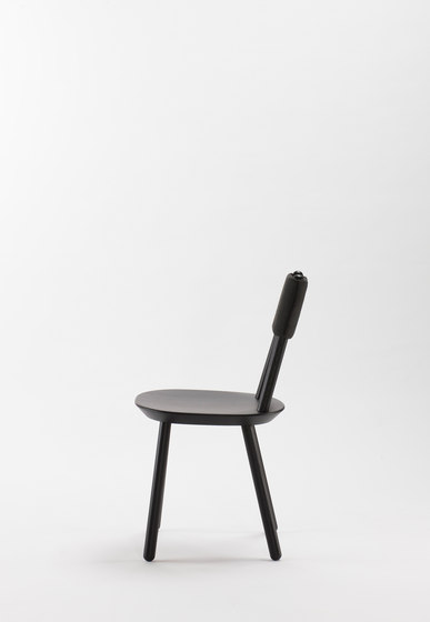 Naïve chair, black | Chairs | EMKO PLACE