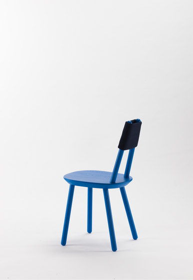 Naïve Chaise, bleue | Chaises | EMKO PLACE