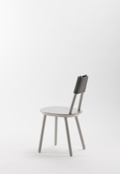 Naïve chair, grey | Chairs | EMKO PLACE