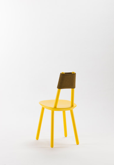 Naïve chair, yellow | Sedie | EMKO PLACE