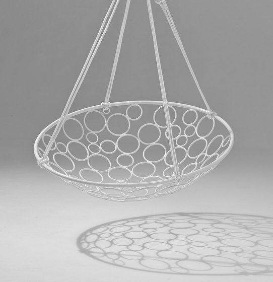 Basket Circle Hanging Chair Swing Seat | Schaukeln | Studio Stirling