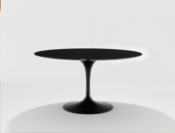 Saarinen Tulip Dining Table | Dining tables | Knoll International