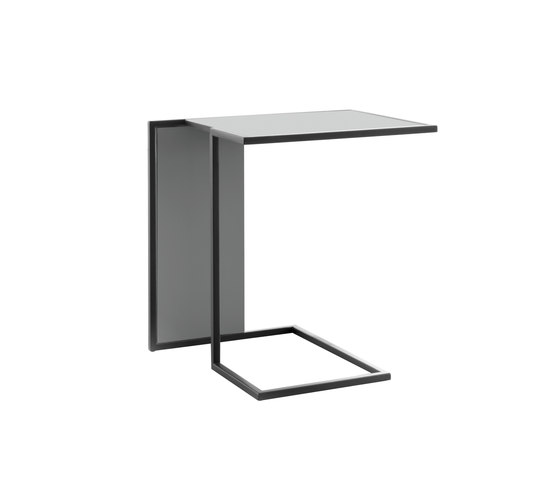 Riva side table | Side tables | conmoto