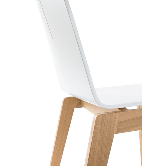 Tension chair | Chairs | conmoto