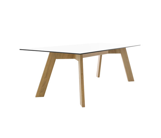 Y-Woman table | Dining tables | conmoto