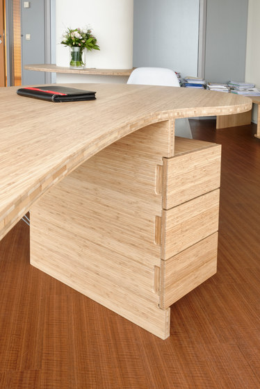 Curve Wood | Desk | Desks | Jo-a