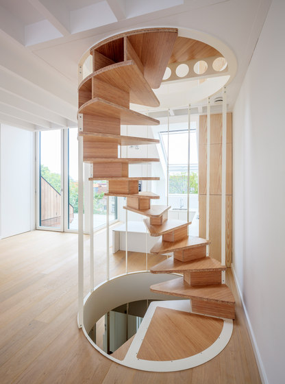 Olmo | Staircase | Scale | Jo-a