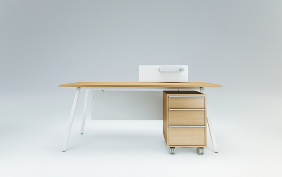 Vu Single office desk | Schreibtische | Ergolain