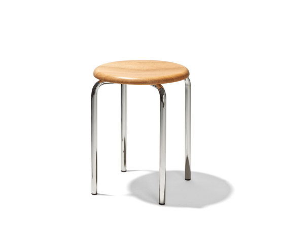 Tom stackable stool | Tabourets | Richard Lampert