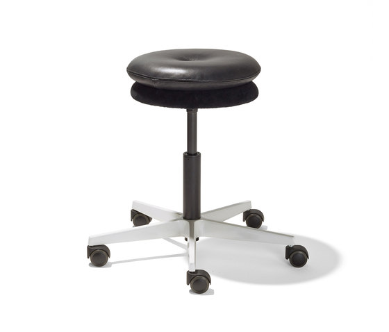 Mr. Round swivel stool | Tabourets de bureau | Richard Lampert