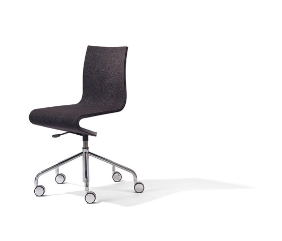 Seesaw working chair | Sillas de oficina | Richard Lampert