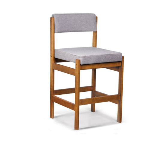 Tião bar stool | Bar stools | LinBrasil