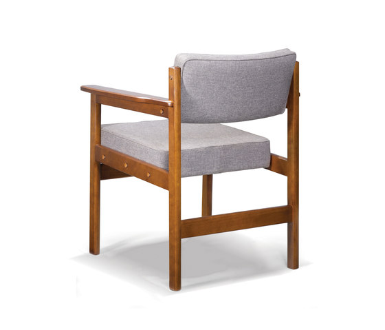 Tião chair | Chairs | LinBrasil