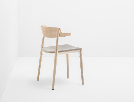 Nemea 2826 | Chairs | PEDRALI
