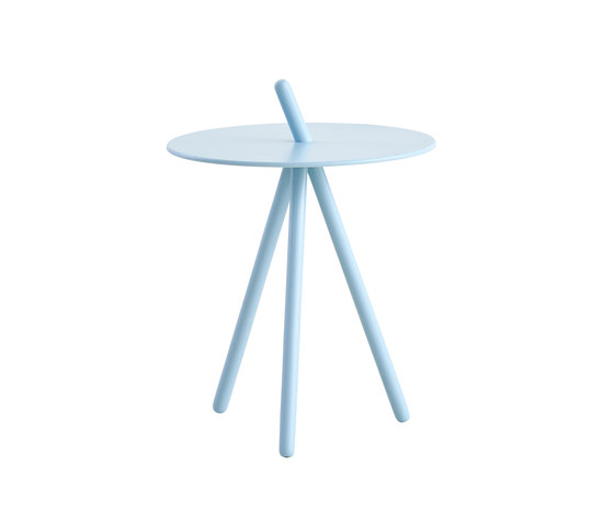 Come Here Side Table | Tables d'appoint | WOUD