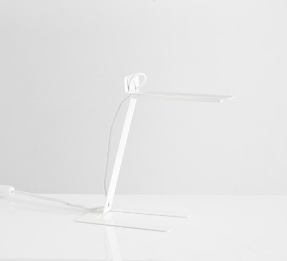 Benshee Table Lamp | Table lights | WOUD