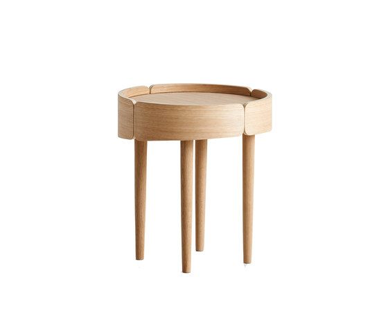 Skirt Coffee Table High | Side tables | WOUD