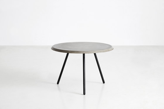 Soround Side Table low | Tables d'appoint | WOUD