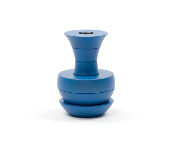 Toy Vase | Floreros | Discipline