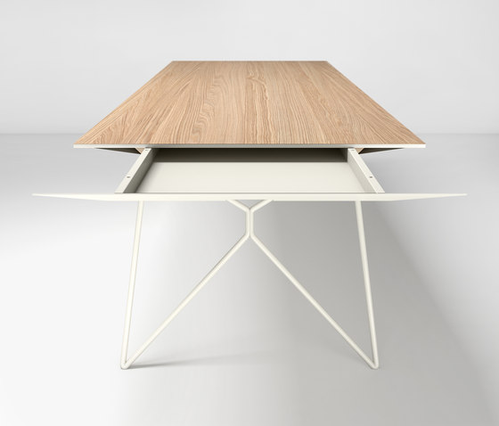 Rho table | Schreibtische | OXIT design