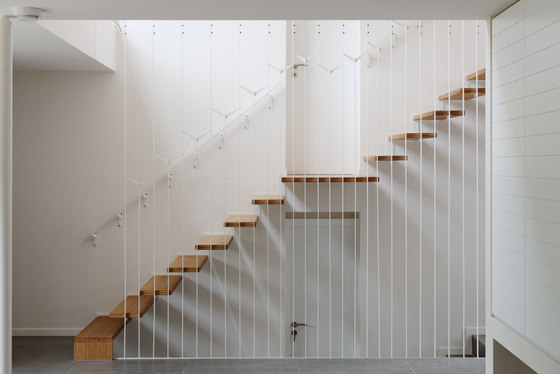 Up |  Staircase | Treppensysteme | Jo-a