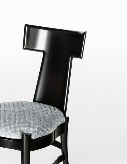 Moèca Chair | Chaises | Rubelli