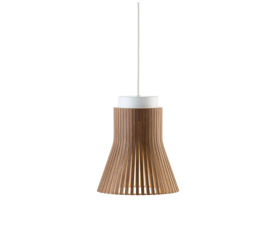 Petite 4600 pendant lamp | Lampade sospensione | Secto Design