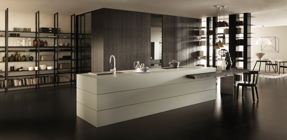 Blade 6 Fenix with extending peninsula top and partition system | Fitted kitchens | Modulnova