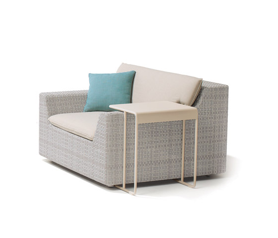 Lou Lounge chair | Armchairs | DEDON