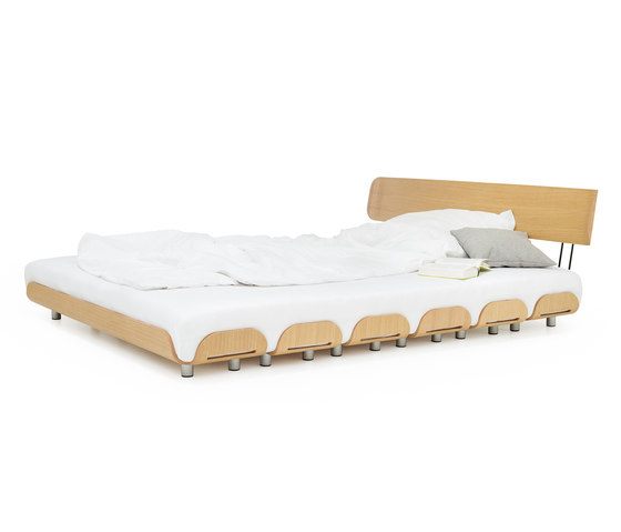 Tiefschlaf back rest 140 bed | Sommiers / Cadres de lit | Stadtnomaden