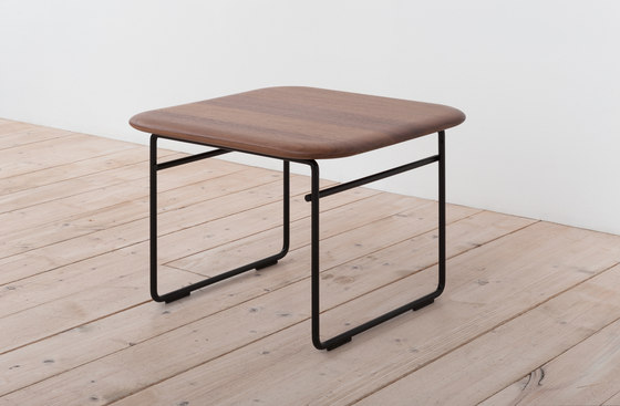 Wire table | Side tables | Pastoe