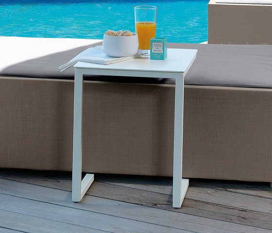 Chic | Side Table Inox | Tables basses | Talenti