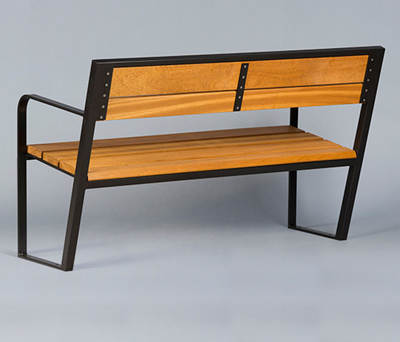 Prague 110 wood Outdoor Bench | Benches | AREA
