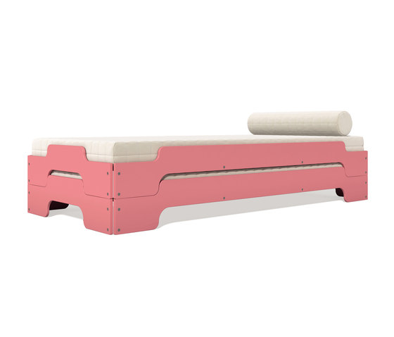 Stacking bed lacquered in standard colours RAL3014 | Letti | Müller small living