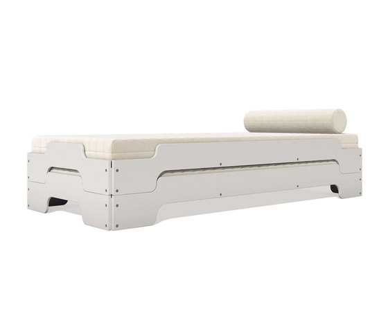 Stacking bed lacquered in standard colours RAL7035 | Camas | Müller small living