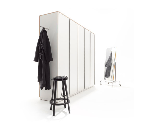 Modular16 wardrobe CPL white | Cabinets | Müller small living