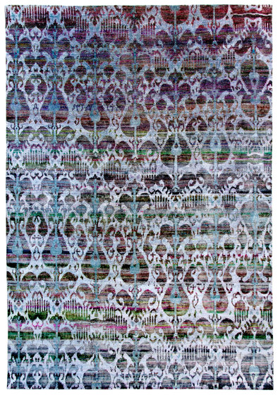 Kundan Diffusion Koti Silk Ikat 7 Lilac Blue | Formatteppiche | Zollanvari