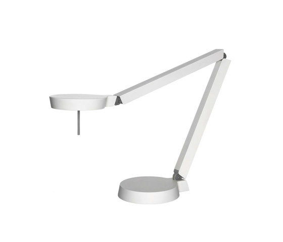 *Claesson Table lamp | Lámparas de sobremesa | Louis Poulsen