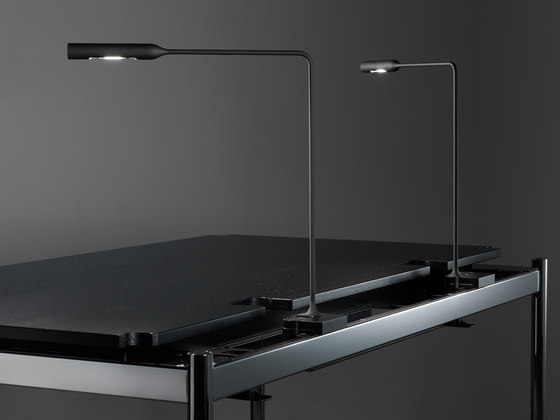 Flo Grommet for USM Table | Lampade tavolo | LUMINA