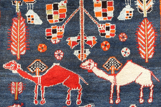 Gabbehs Heritage Darreshuri Camels & Flora | Formatteppiche | Zollanvari