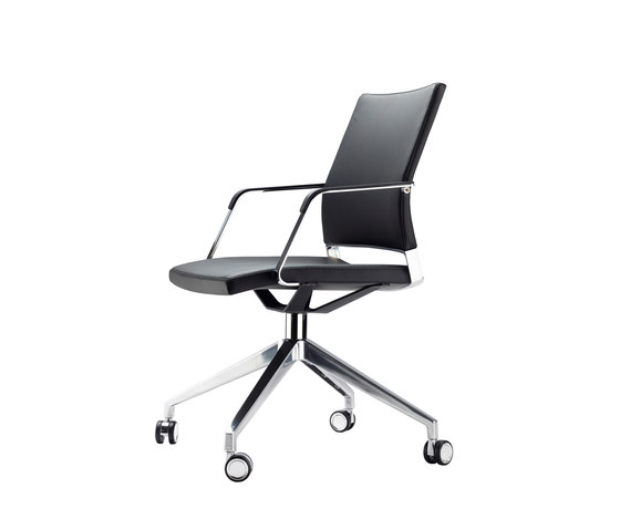 S 95 PFR | Chairs | Thonet
