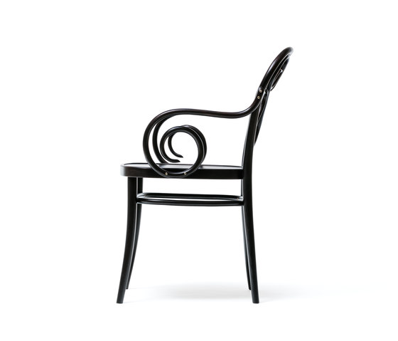 4 Armlehnstuhl | Stühle | TON A.S.