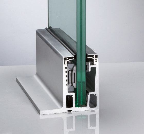 Maxima Angle B-4300 | Vetri balcone | Metalglas Bonomi