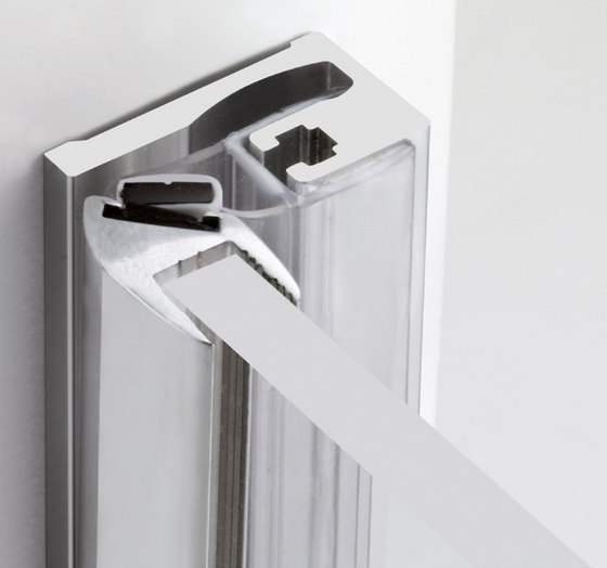 P-016 | Shower door fittings | Metalglas Bonomi
