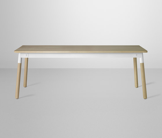 Adaptable Dining Table | Dining tables | Muuto