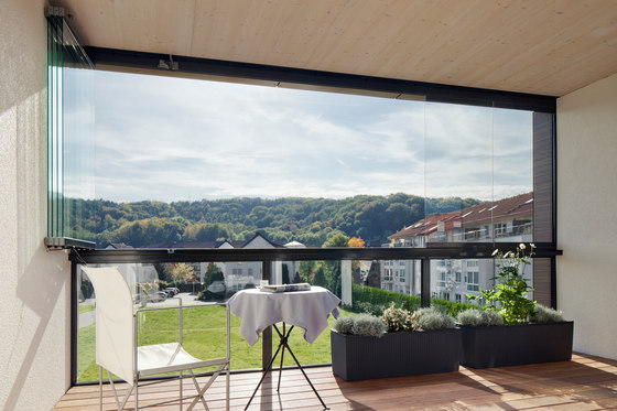 Glass parapet | SL Modular non-insulated | Sistemas de ventanas | Solarlux