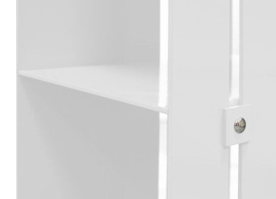 Manhattan Cabinet Shelf White | Shelving | Röshults