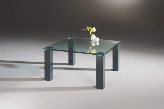 Remus RM 8842 | Tables basses | Dreieck Design