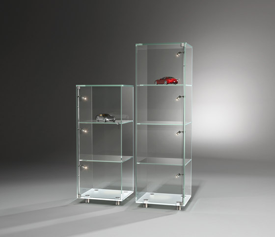 Solus II + III Optiwhite | Display cabinets | Dreieck Design
