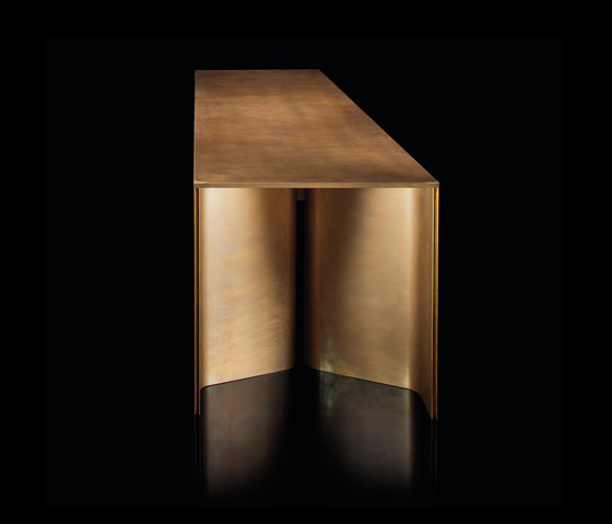 Time | Dining tables | HENGE